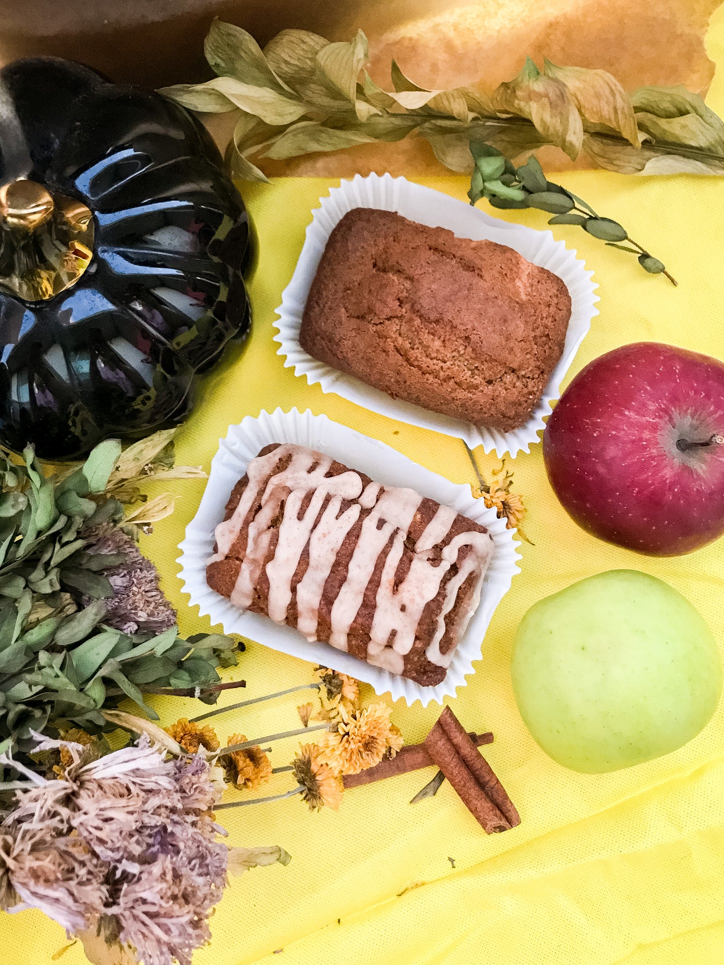 Apple Cinnamon Mini Loaves